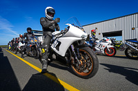 anglesey-no-limits-trackday;anglesey-photographs;anglesey-trackday-photographs;enduro-digital-images;event-digital-images;eventdigitalimages;no-limits-trackdays;peter-wileman-photography;racing-digital-images;trac-mon;trackday-digital-images;trackday-photos;ty-croes